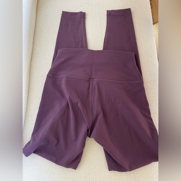 Lululemon Wunder Train Contour Fit High Rise Tight 25” Grape Thistle size 6 - Picture 2 of 4